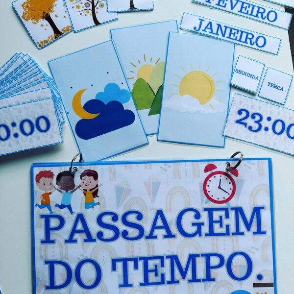 ⏰ Recurso pedagógico para trabalhar a passagem do tempo.⏰