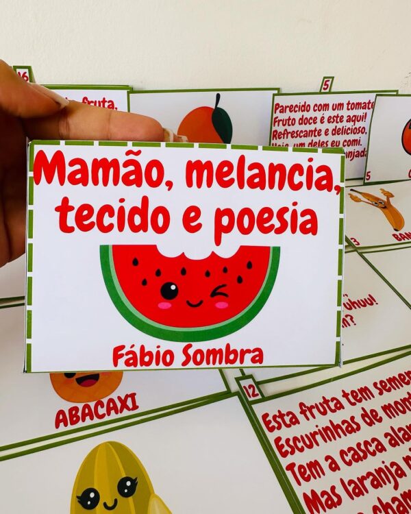 🍉História na caixa: Mamão, melancia, tecido e poesia 🍉 - Image 4